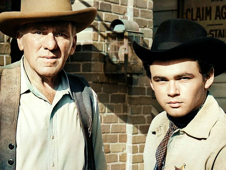 Rod Lauren in Gun Hawk (Movie Still Photo)